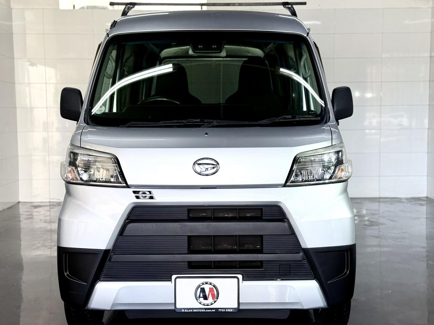 Daihatsu Hijet Automatic 4 Seater