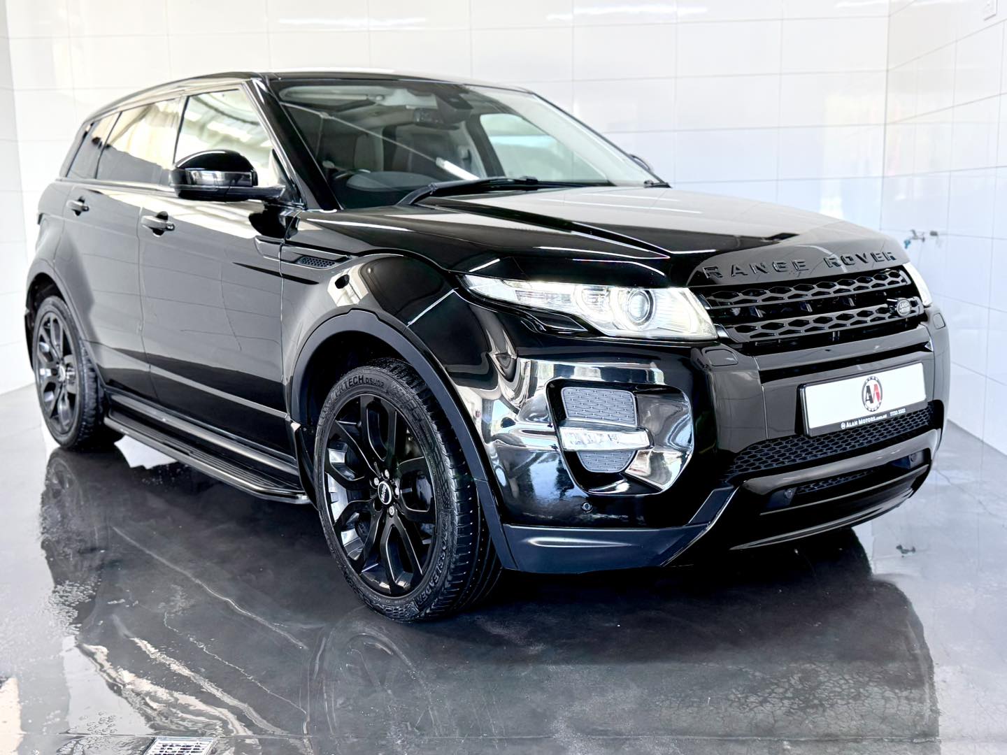 Range Rover Evoque SD4 Automatic Top Specs