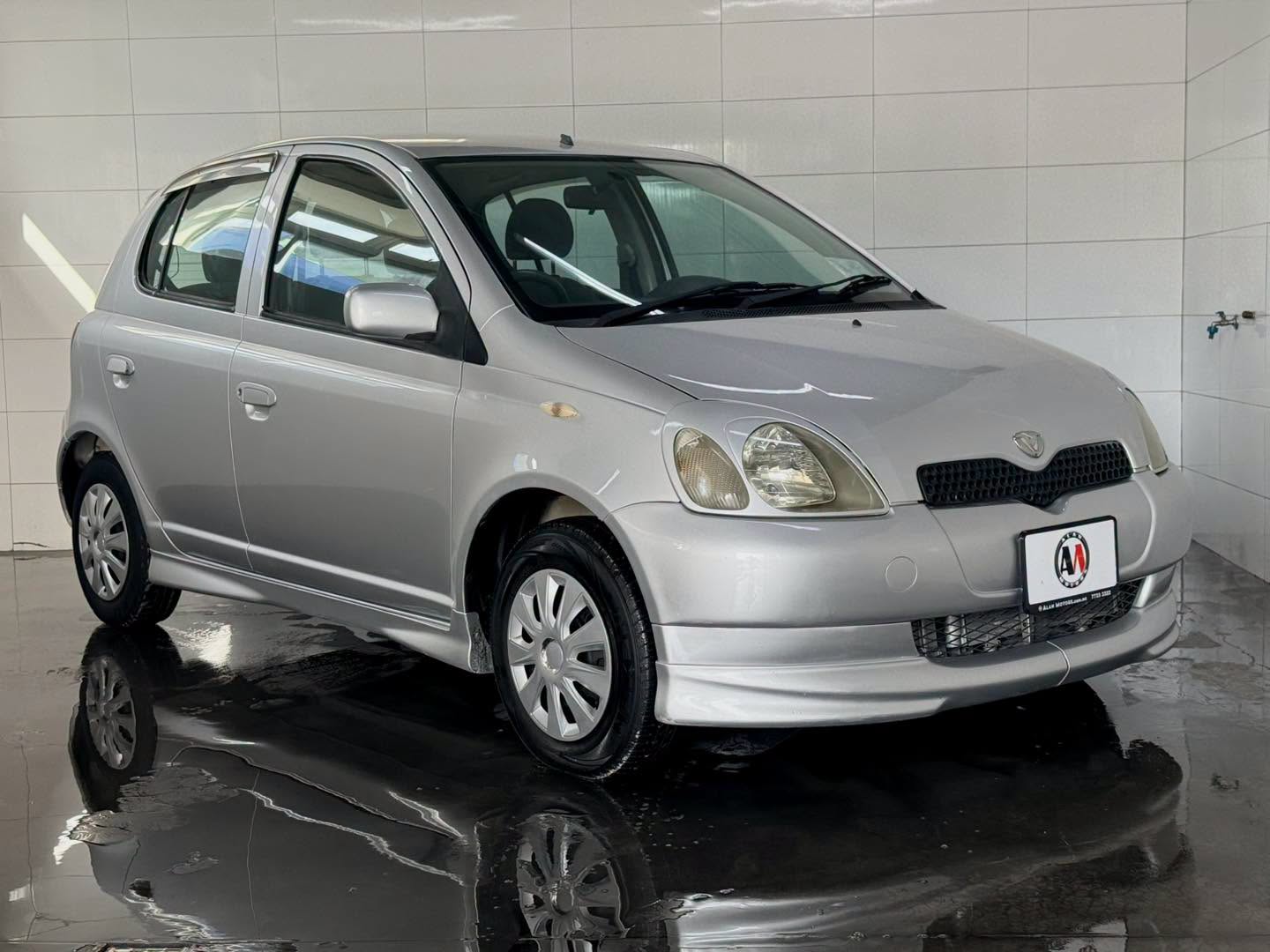 Toyota Vitz Auto