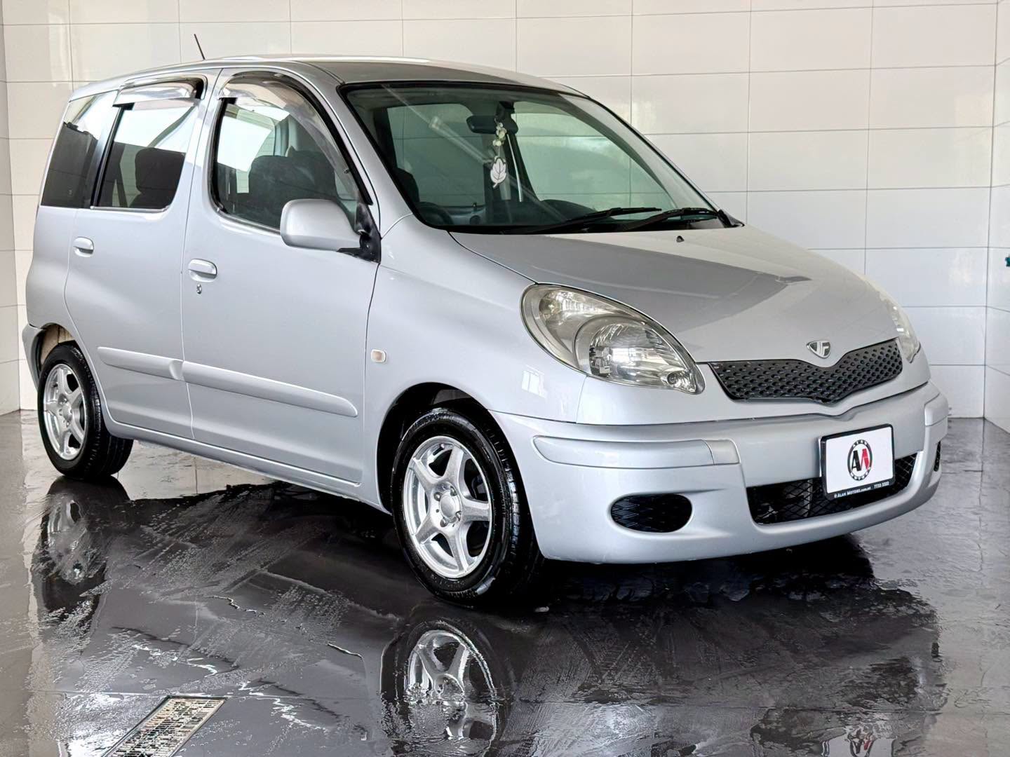 TOYOTA FUNCARGO